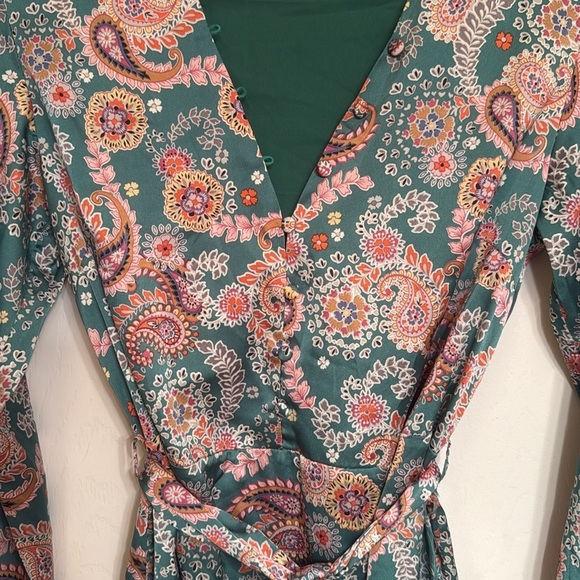 VICI green floral and paisley dress button detail on neck Wedding guest dress - Picture 4 of 8